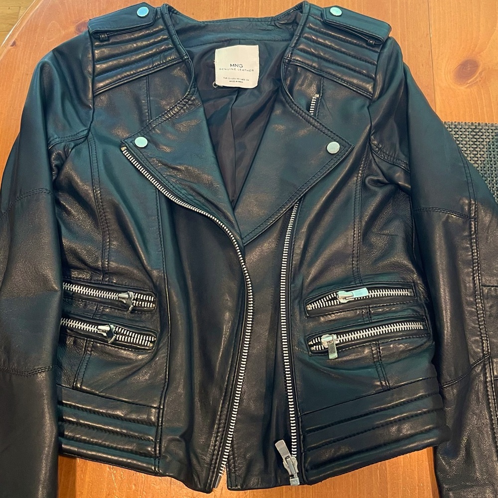 Genuine Leather Ladies Biker Jacket